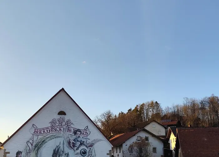 Zur Burgruine * Runding